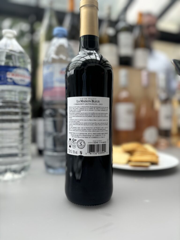 2023 La Maison Bleue, Cabernet Sauvignon, Vin de France (back label);