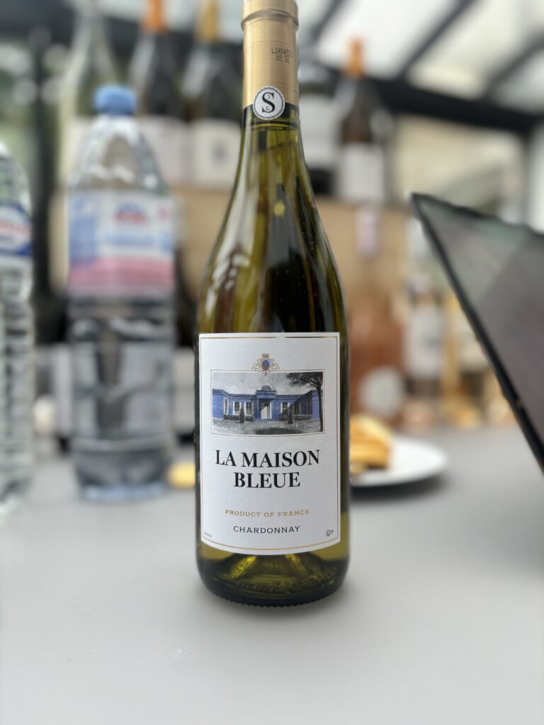 2023 La Maison Bleue, Chardonnay, Vin de France;