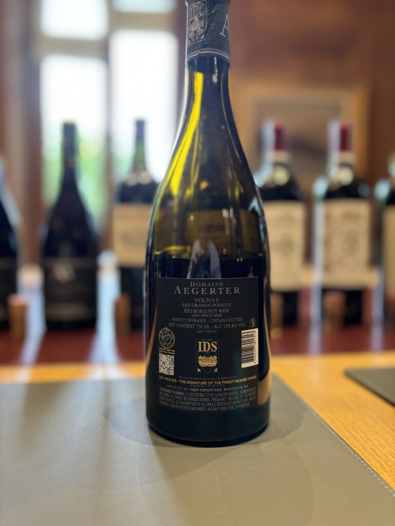 2022 Domaine Aegerter, Volnay, Les Grands Poisots (back label);