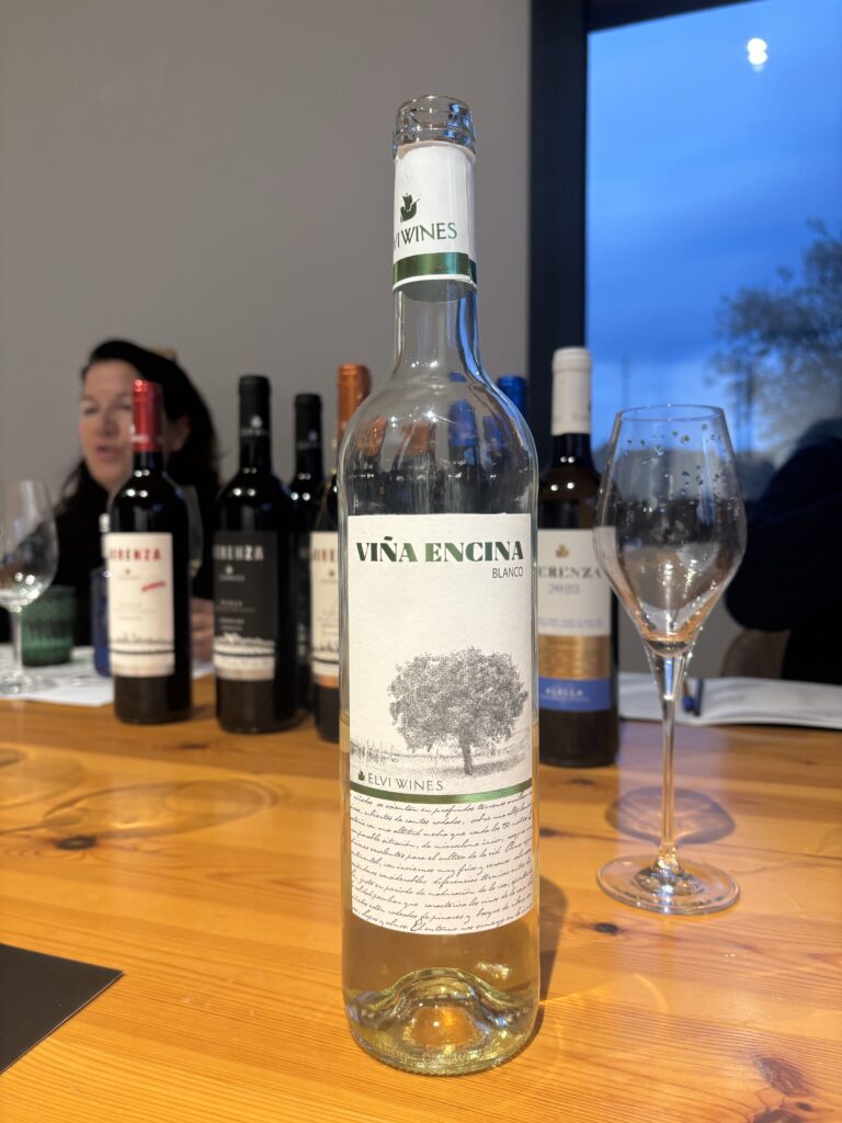 2023 Elvi Wines, Vina Encina, Blanco, La Mancha;