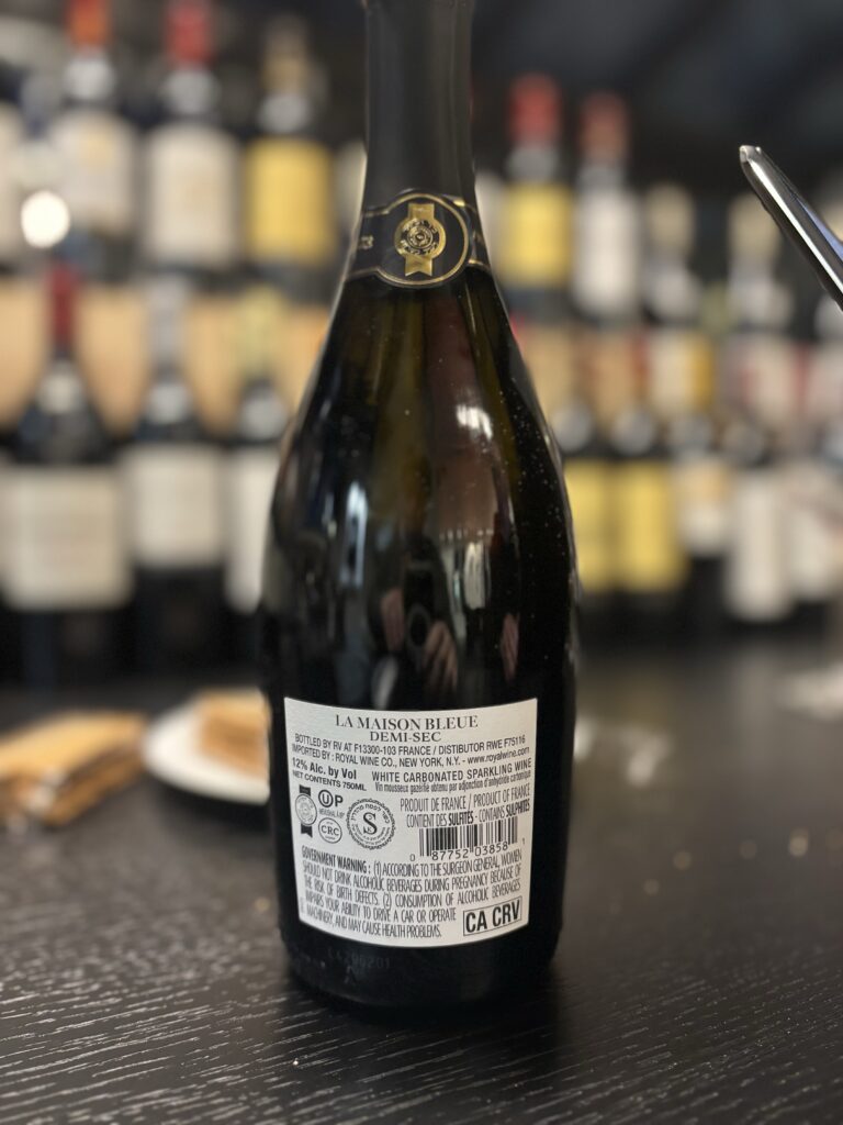 NV La Maison Bleue, Blanc de Blanc, Demi-Sec (back label);