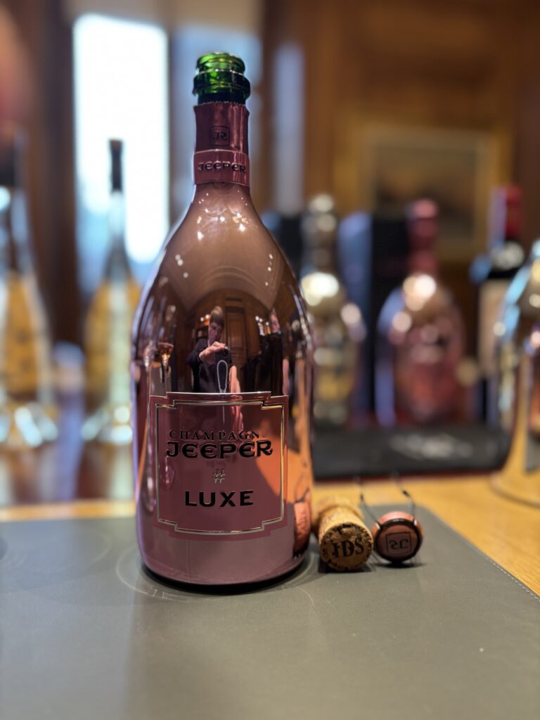 N.V. Maison Jeeper, Luxe, Brut, Grand Rosé, Champagne;