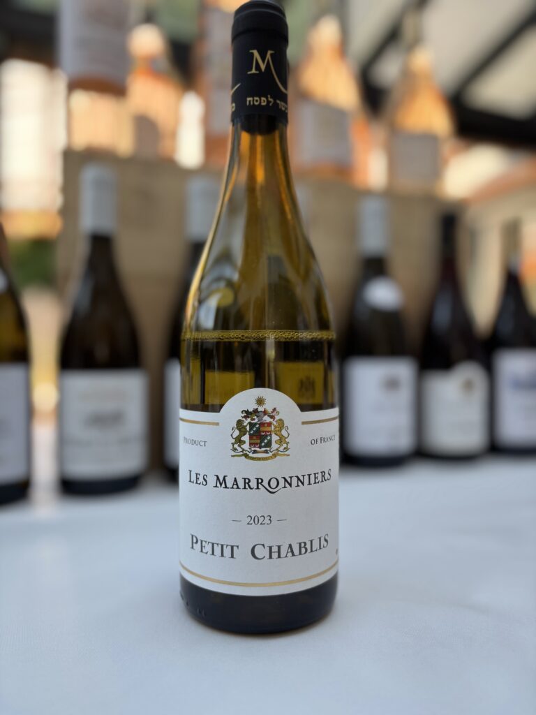 2023 Les Marronniers, Petit Chablis;