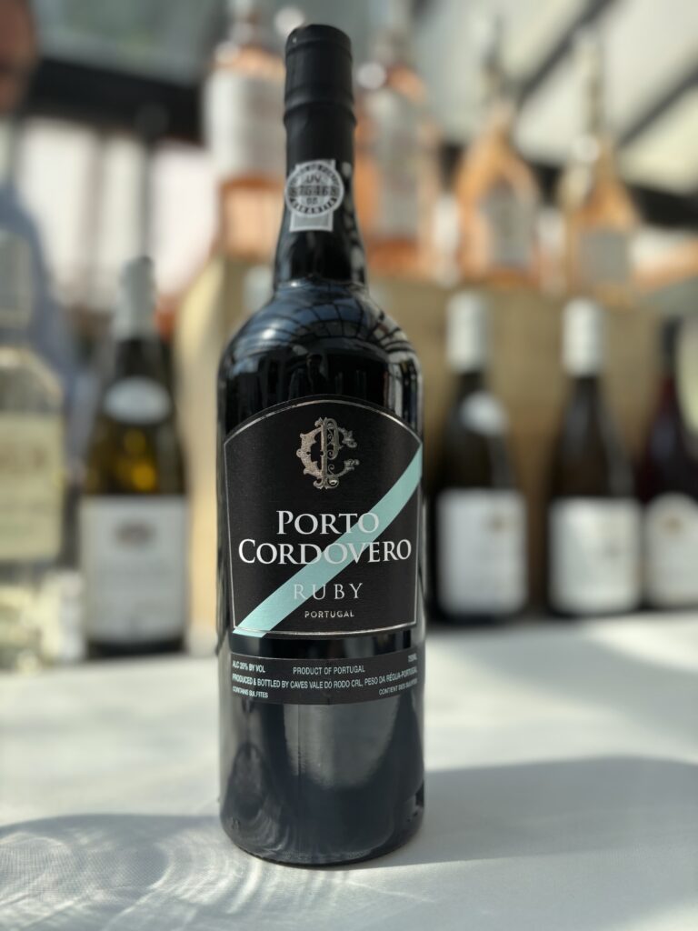 NV Porto Cordovero, Ruby Port ;